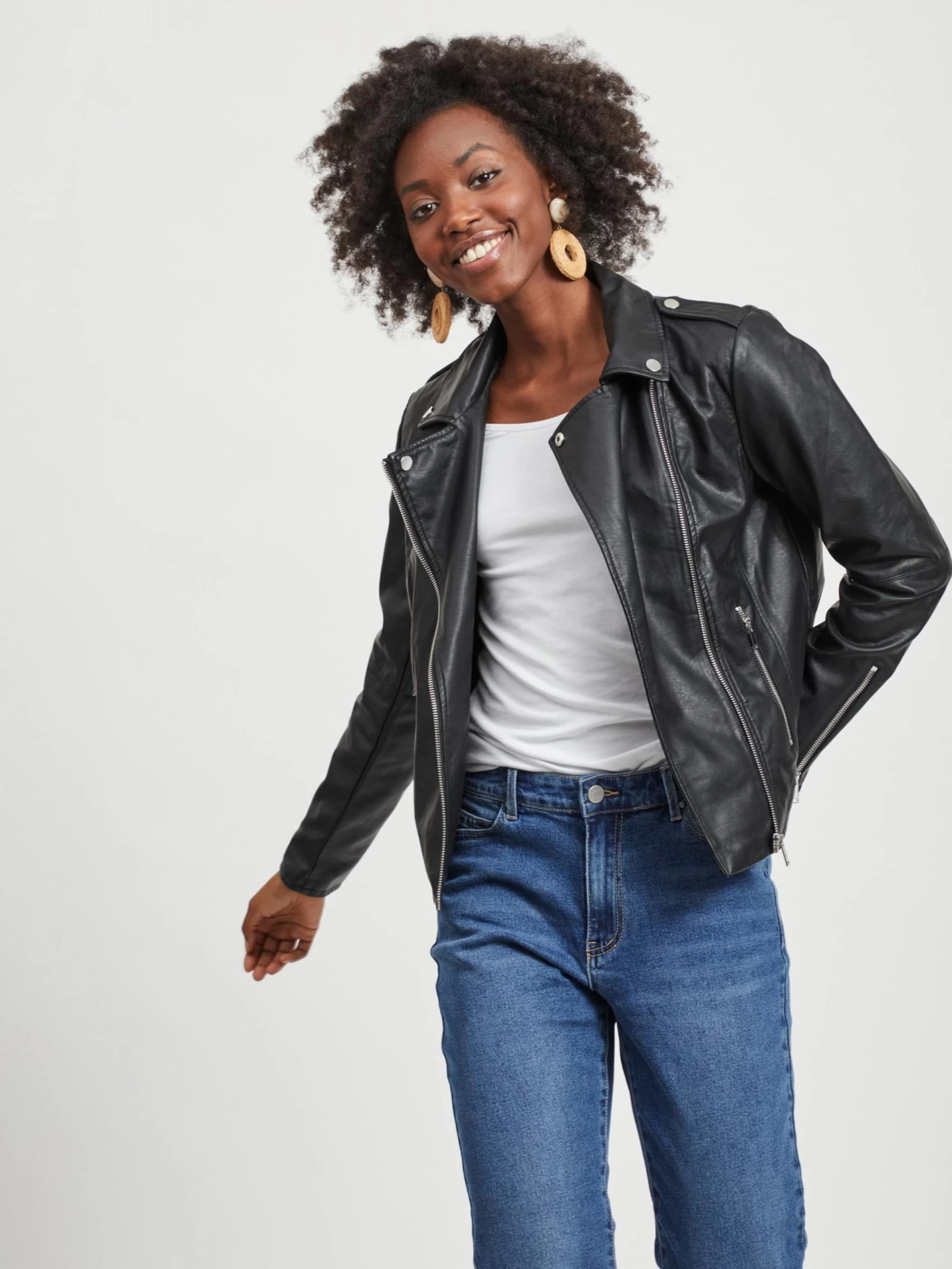 Vila Tussenjassen Tussenjas Cara Dames Zwart 5 Vila Tussenjassen Tussenjas Cara Dames Zwart - Afbeelding 3