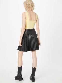 Vila Mini Rokken Rok AMINA Dames Zwart -Vila 02c4fd3bfd2f6fa8a43e827c8d6bb36d