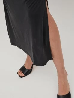 Vila Maxi Rokken Rok Dames Zwart 13 Vila Maxi Rokken Rok Dames Zwart -Vila 46e67ae28426fb6d82b28b2f595d24fb