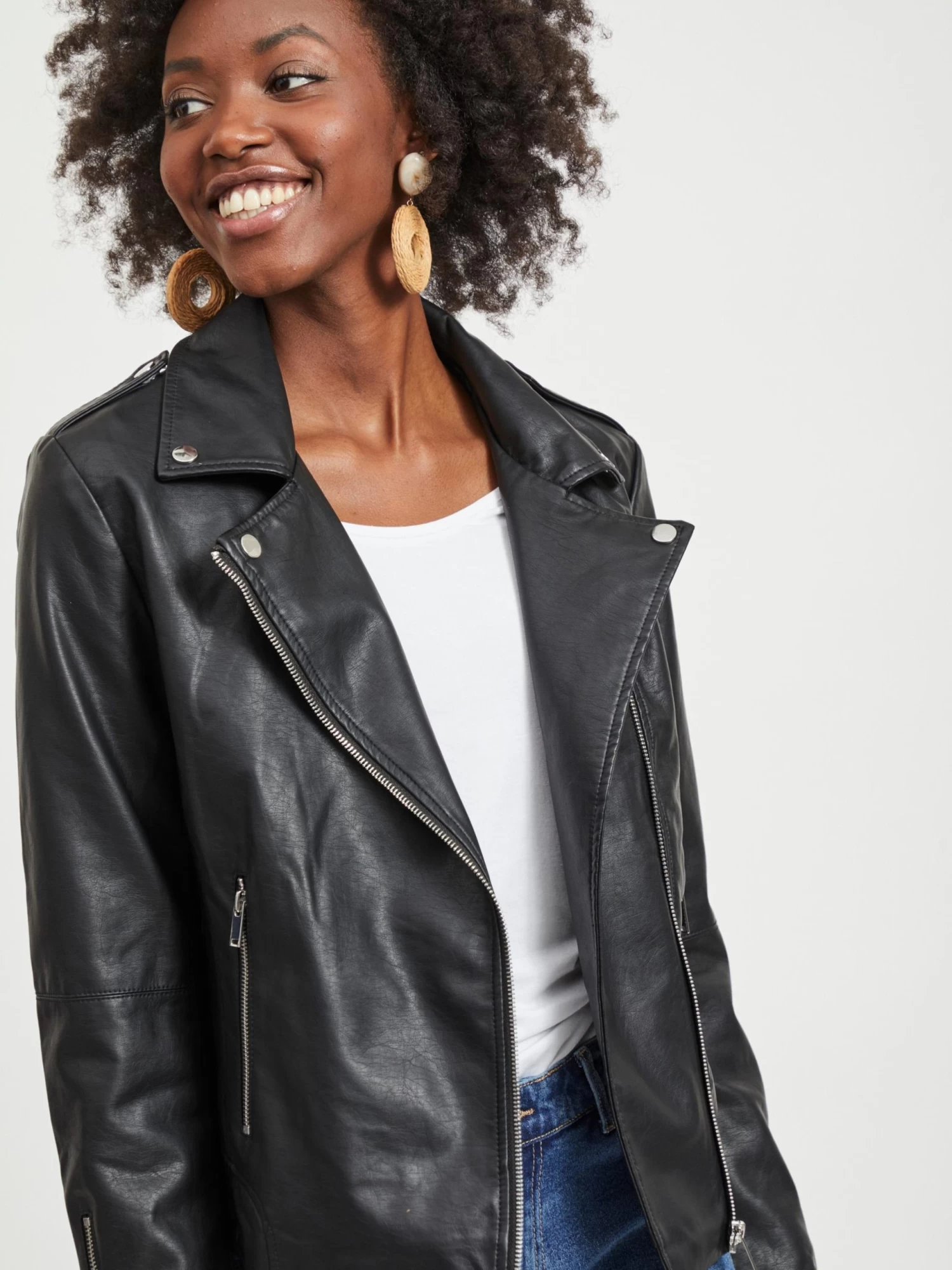 Vila Tussenjassen Tussenjas Cara Dames Zwart 8 Vila Tussenjassen Tussenjas Cara Dames Zwart - Afbeelding 6