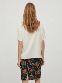 Vila T-shirts Shirt Sassi Dames Beige -Vila 7dbb1110b850ba284d4ea7852854c55a