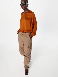 Vila Blouseshirts Blouse BELA Dames Karamel 9 Vila Blouseshirts Blouse BELA Dames Karamel -Vila 7e16d9d2dc73b25baab7110c89042fe9