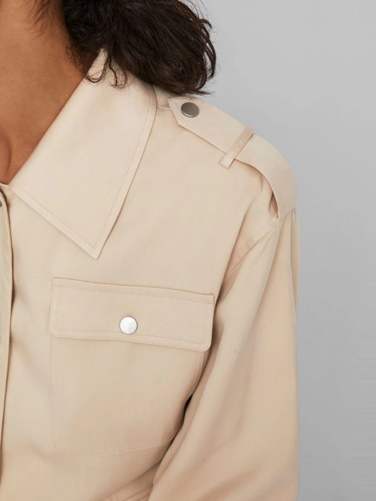 Vila Tussenjassen Tussenjas Dames Beige 5 Vila Tussenjassen Tussenjas Dames Beige - Afbeelding 3