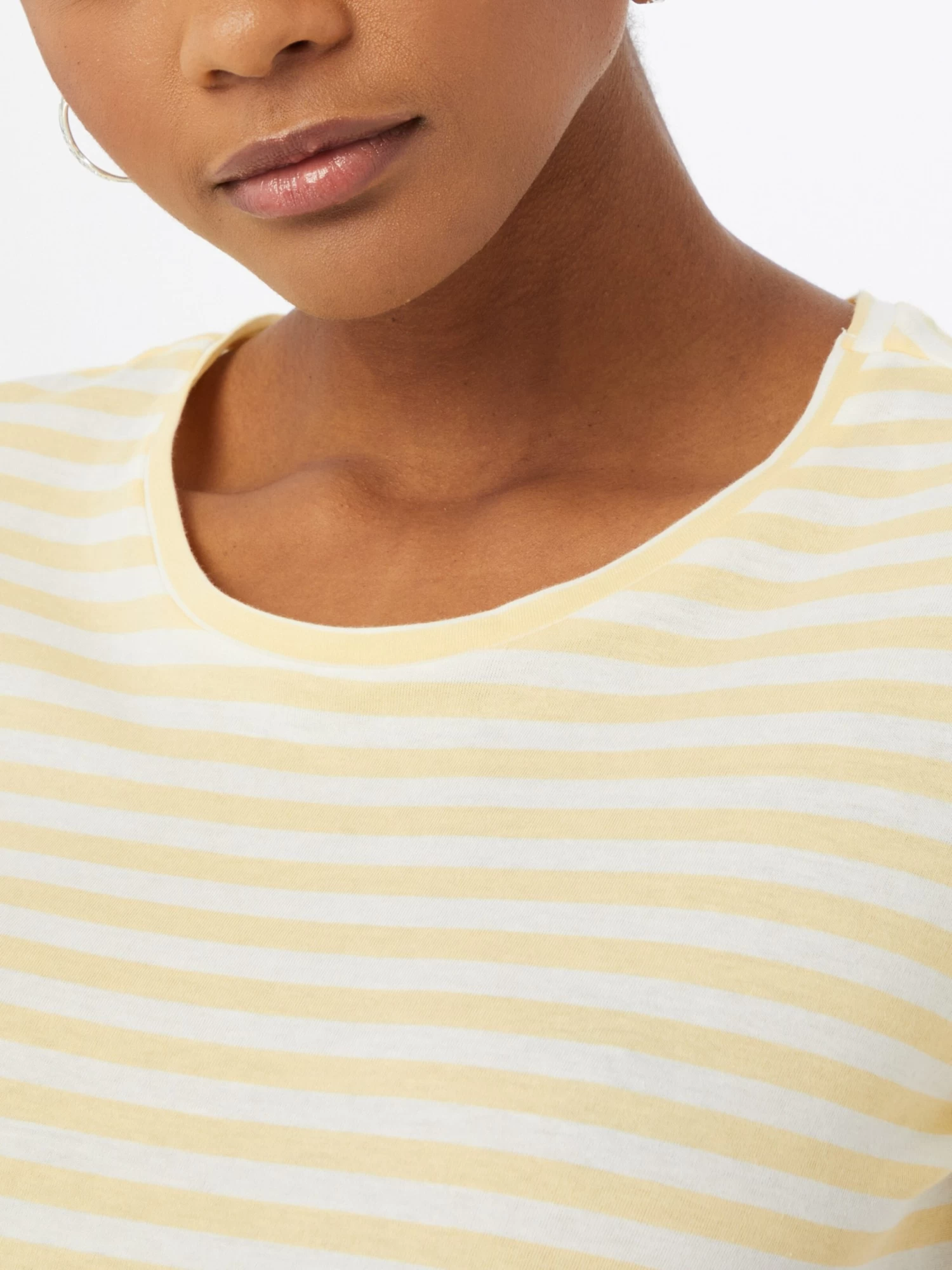 Vila T-shirts Shirt SUS Dames Pasteelgeel 4 Vila T-shirts Shirt SUS Dames Pasteelgeel - Afbeelding 2