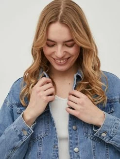 Vila Tussenjassen Tussenjas Dames Blauw -Vila e7718033062c411b3b6d5f9a74f55332